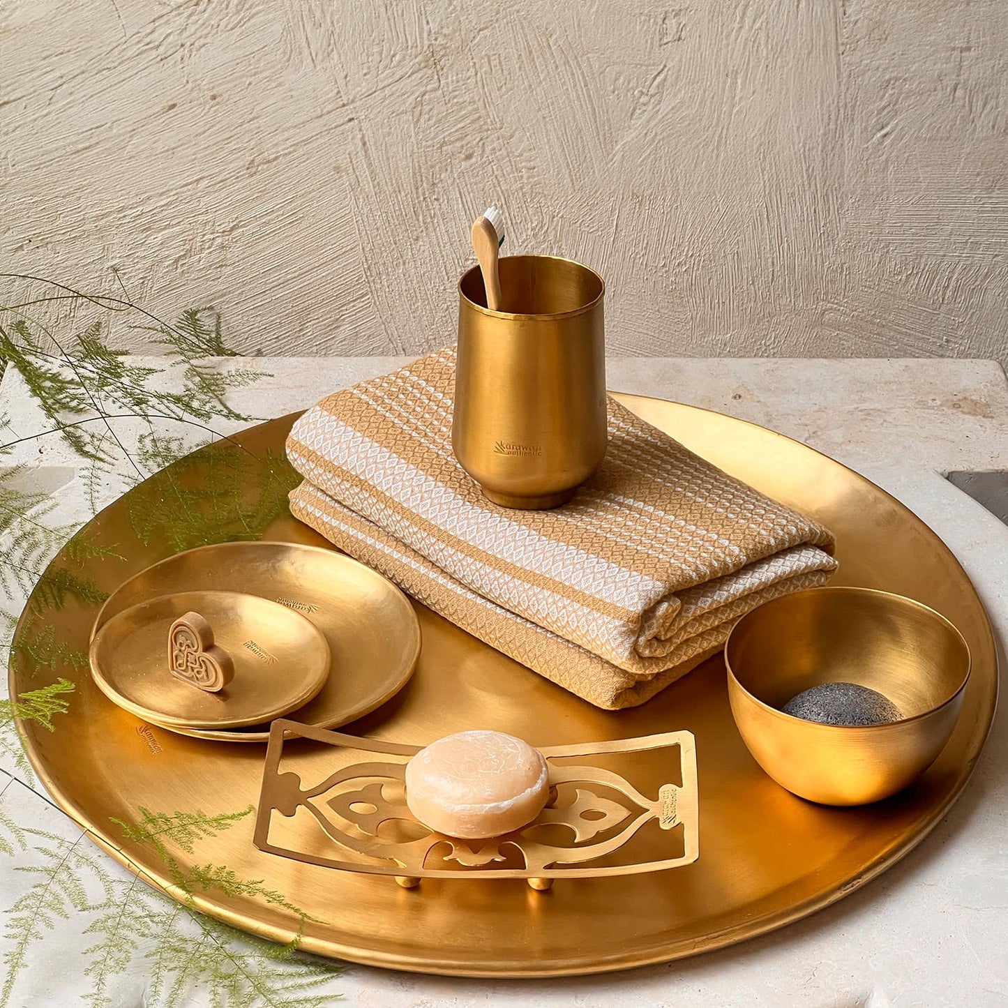 Moon |Smooth brass bowl
